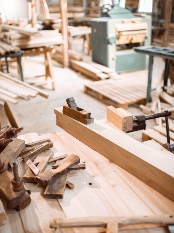 planes-on-the-workbench-2026-01-08-07-42-04-utc